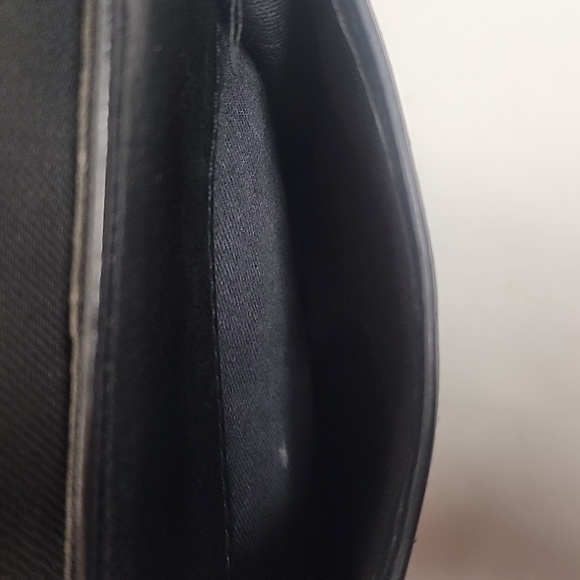 Tignanello Black Leather Quality Unisex Crossbody Messenger SaddleBag Long Strap - Picture 6 of 11